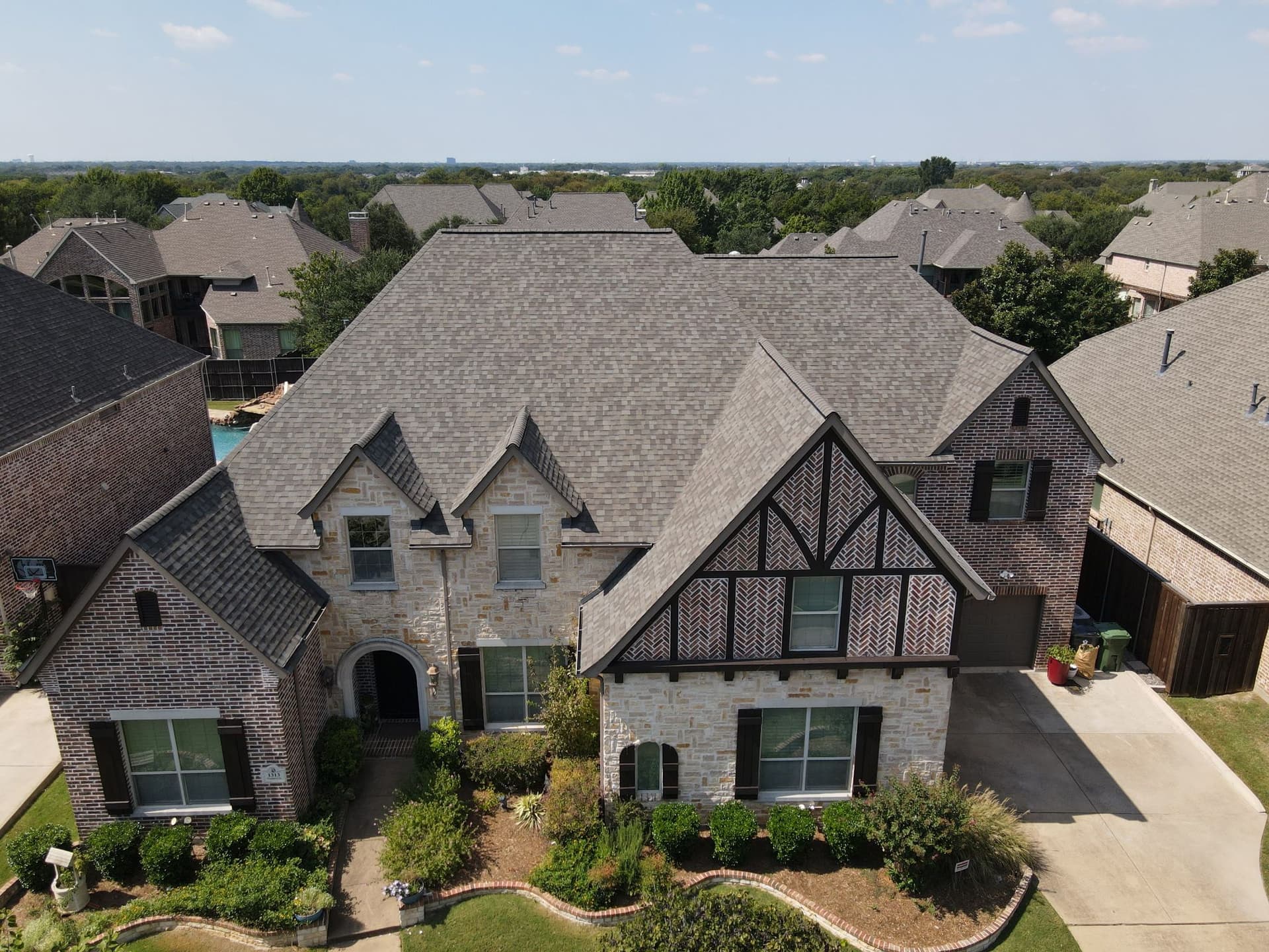 Roof and Staining Project Completed in Murphy, Texas image